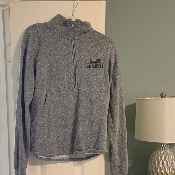 League Gray Women's Sweater - Picture 1 of 3